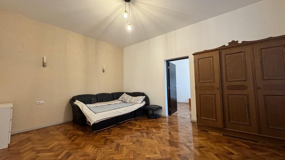 Apartament de inchiriat in centrul istoric - Poză 4