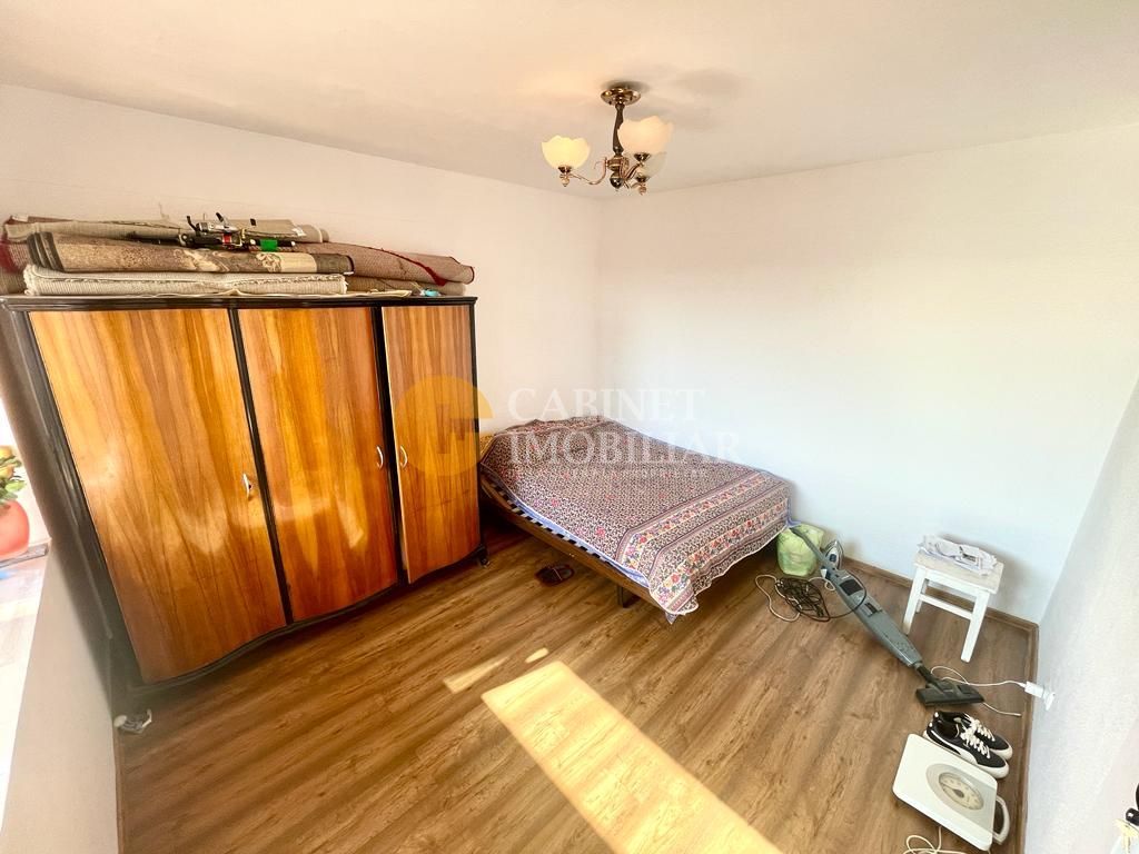 Apartament cu 2 camere - Bloc Fara Risc - zona Podu Ros - Poză 4