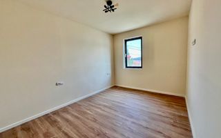 Casa cu 3 camere | 85mpu | Tocile - Poză 19