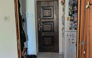 Ap 2 camere, decomandat , etaj intermediar - Poză 2