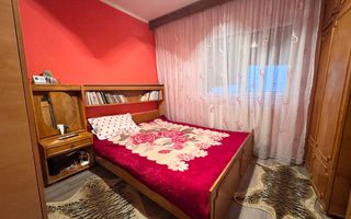 Apartament 4 Camere de vânzare în Onești - Poză 2