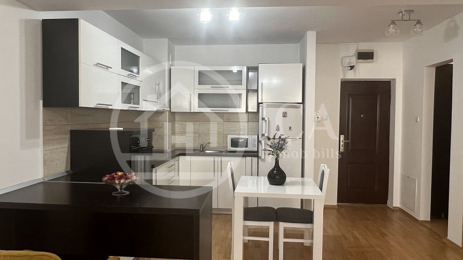 Apartament cu 2 camere de vanzare in Prima Nufarul Oradea - Poză 2