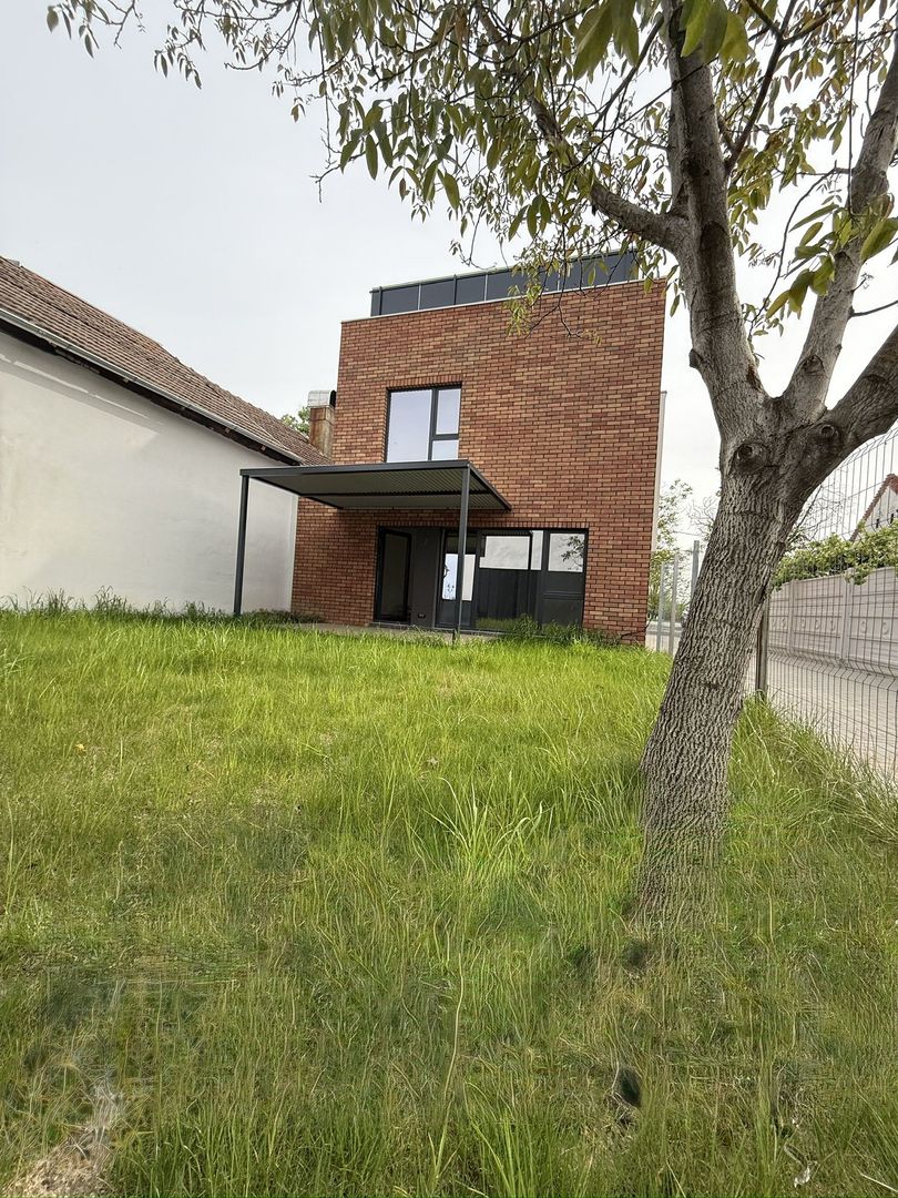 Calea Buziașului | Casă individuală | Carport | Terasă circulabilă - Poză 2