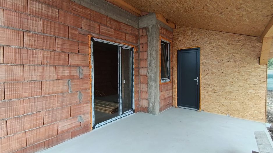 Jumătate de duplex la roșu de vânzare în Giarmata Vii, 129,52 mp utili - Poză 10