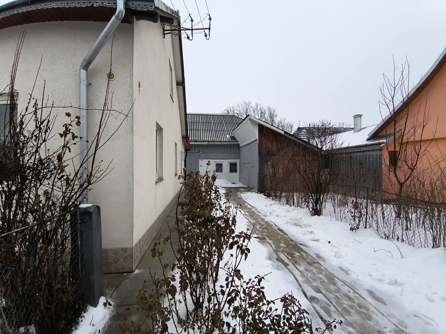 CASA DE VANZARE IN SATU MARE / RADAUTI - Poză 2