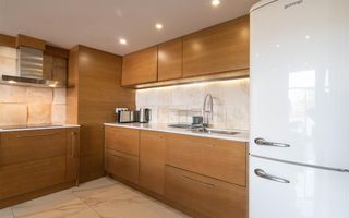 ?** Apartament superb pe doua niveluri Ultrafinisat Semicentral ** - Poză 7