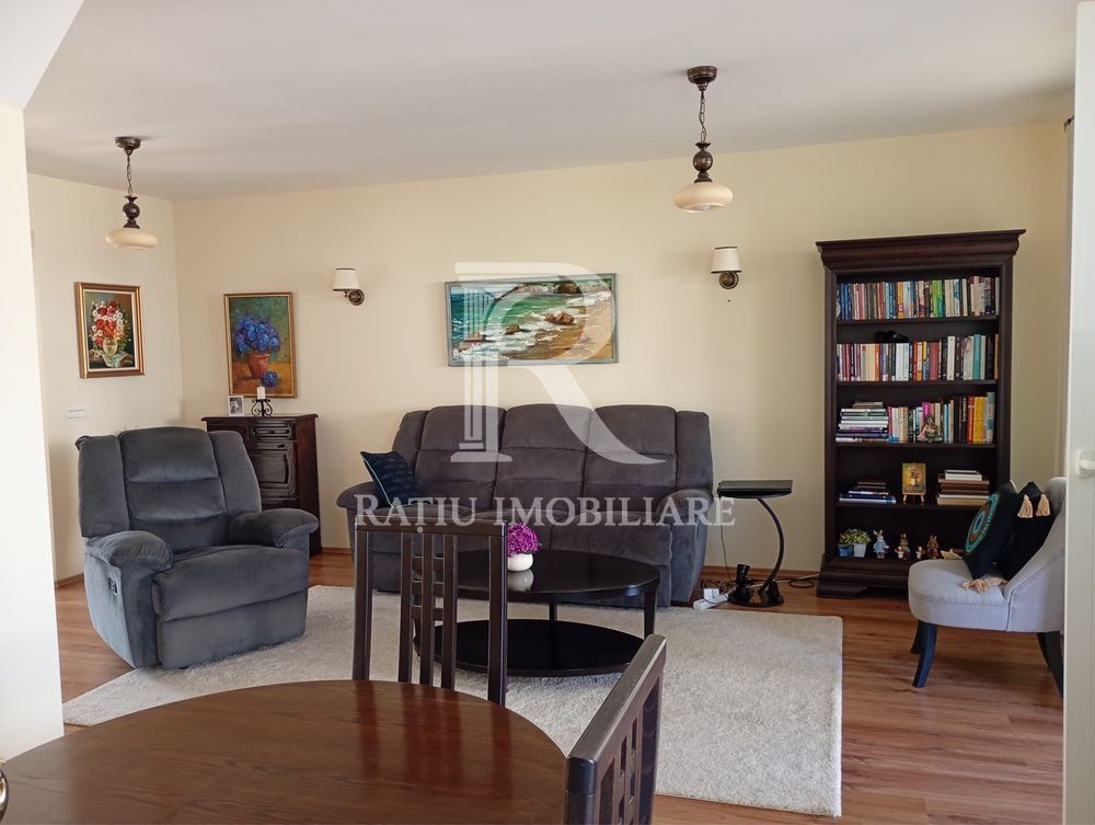 Casa de vanzare 4 camere | Cartierul Oncea | Oradea | - Poză 2