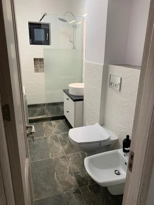 De inchiriat apartament cu 2 camere, Faleza, etaj 3, 2500 lei - Poză 5