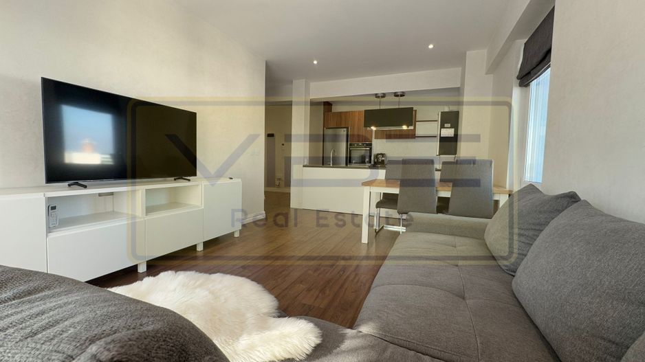 Apartament 2 camere + posibilitate 2 locuri parcare Copou - Royal Town - Poză 2