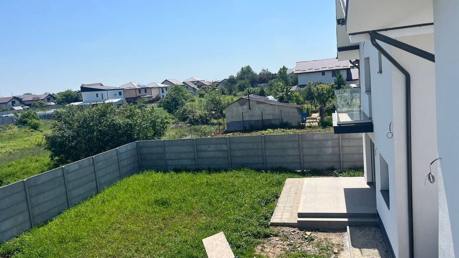 De vanzare casa vila moderna 4 camere Berceni - Poză 15