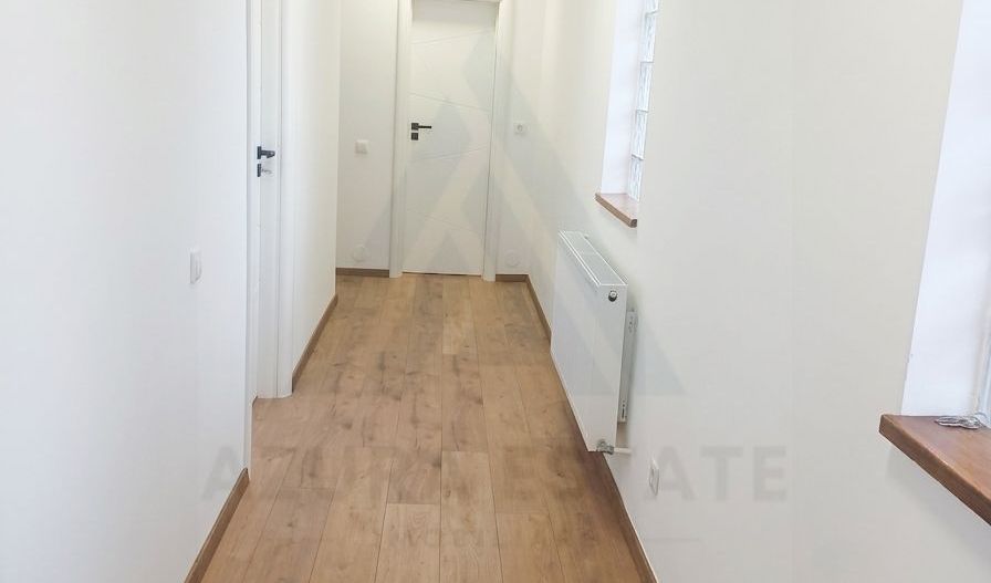 Apartament 2 camere 62 mp utili cu balcon si parcare in zona Turnisor - Poză 3