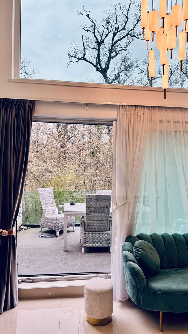 Casa moderna cu 6 camere terase 50 mp si curte in Parcul Sub Arini - Poză 10