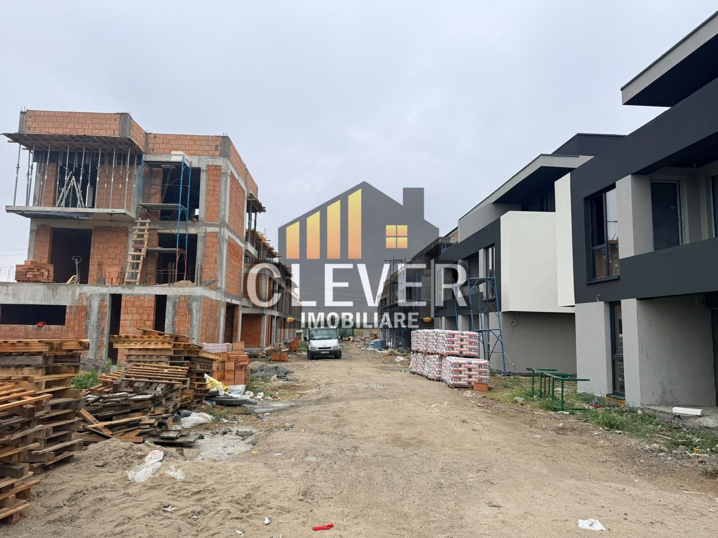 Vila duplex 4 camere 4 bai, 125 mp utili, Splaiul Unirii, Sector 3 Oferta - Poză 3