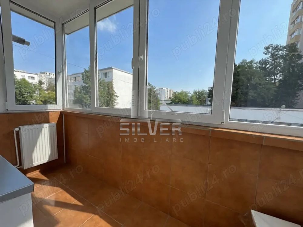 Apartament cu 3 camere dec/65 mp/Parcare/zona Strazii Padin. - Poză 8