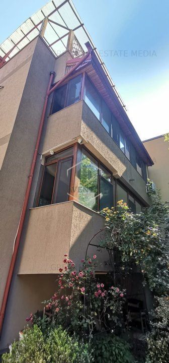 Inchiriere apartament 3 camere in vila, semidecomandat - Poză 33