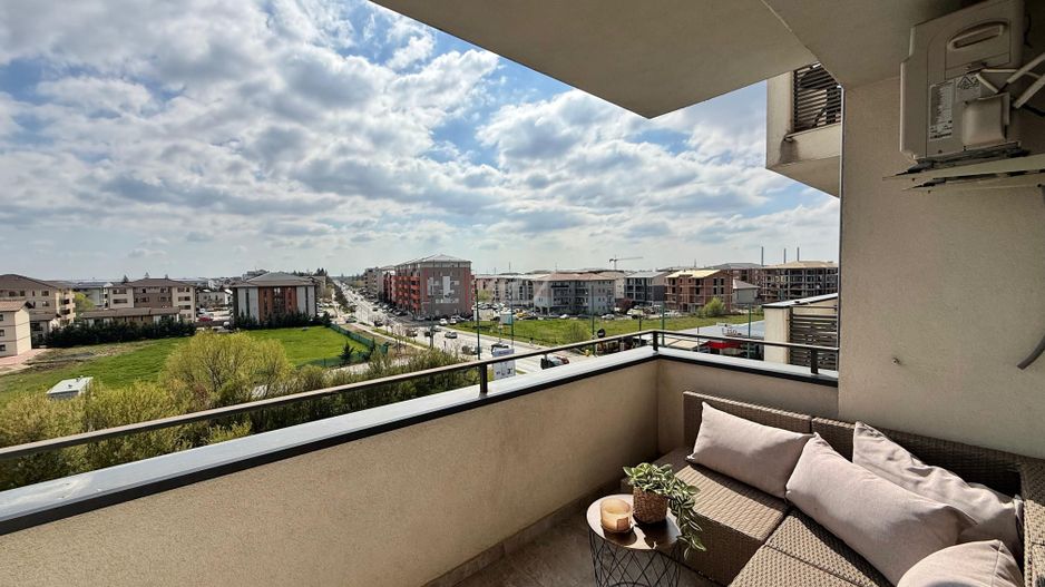 Vis a vis de Esso. Lift. Mijloc transport in fata. Loc de parcare. - Poză 13