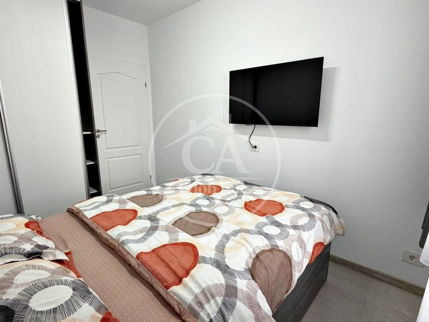 Apartament de închiriat cu 3 camere în Prima Universității, Oradea. - Poză 8