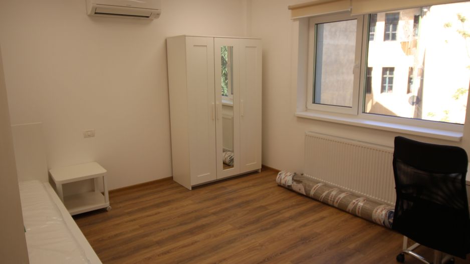 Apartament 4 bedrooms for rent close to Medicina - Poză 9