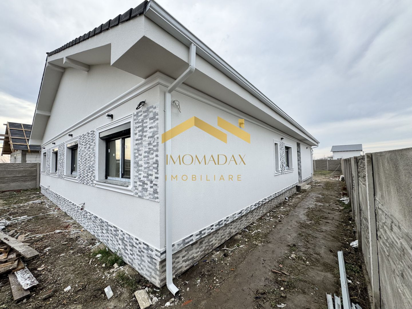 Bucovat-Duplex Parter-Finisaje la Alegere - Poză 1