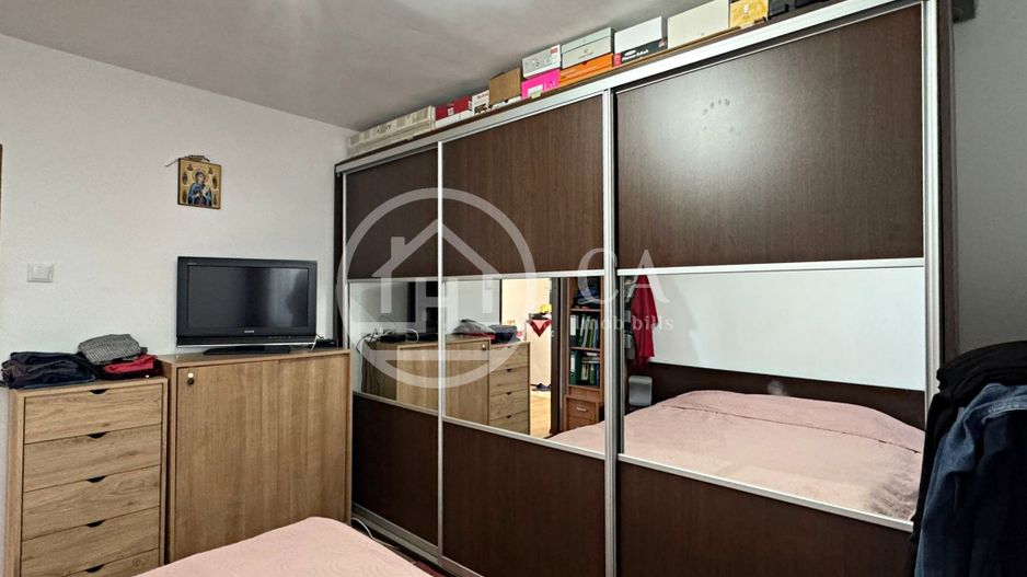 Apartament de vânzare cu 4 camere în zona Rogerius, Oradea - Poză 9