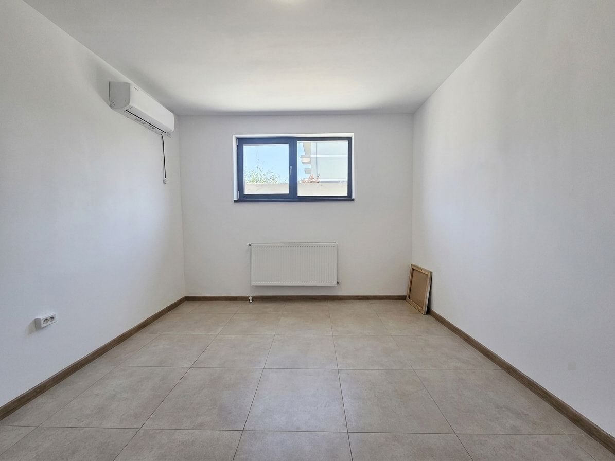 Apartament cu 2 camere de vanzare Ovidiu Constanta parcare inclusa - Poză 3