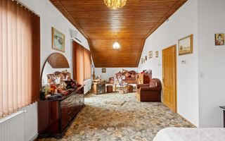 Proprietate cu 2 case I 1.700 mp teren I aproape de lac – Ghermănești - Poză 13