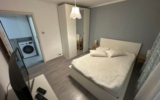 Apartament 3 camere  renovat in zona Lipovei - Poză 10