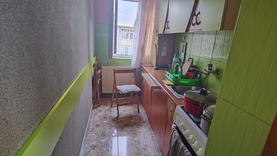 apartament - 2 camere - zona Han - bloc reabilitat in anul 2024 - Poză 2