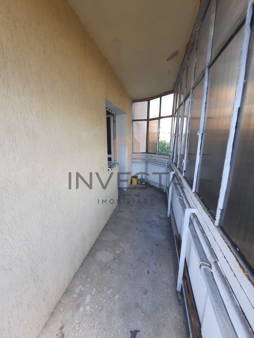 Apartament cu 4 camere decomandate, etaj intermediar, zona Marasti - Poză 9