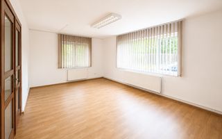 Spatiu de birouri cu 6 camere si 12 parcari de inchiriat, Calea Turzii - Poză 1