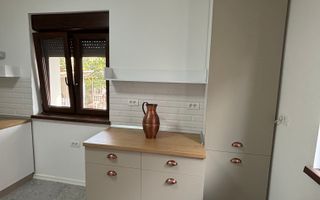 Apartament generos la casa,zona Bogdanestilor - Poză 52