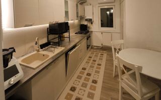 Apartament  cu 3 camere decomandate, 2 băi, etaj 1 - Zorilor - Poză 5