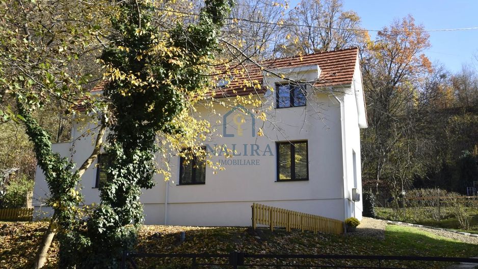 Casa moderna de inchiriat - Parcul Regina Maria - 4 camere - Poză 2