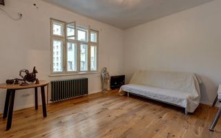 Etaj in vila ideal atelier, cabinet sau locuit, hub, activitati creative - Poză 22