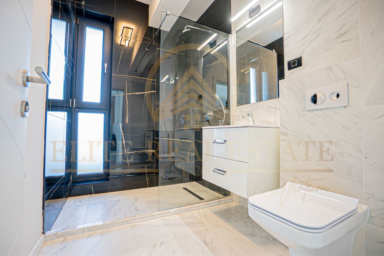 Stațiunea Mamaia - Duplex cu vedere la mare si lac. - Poză 25