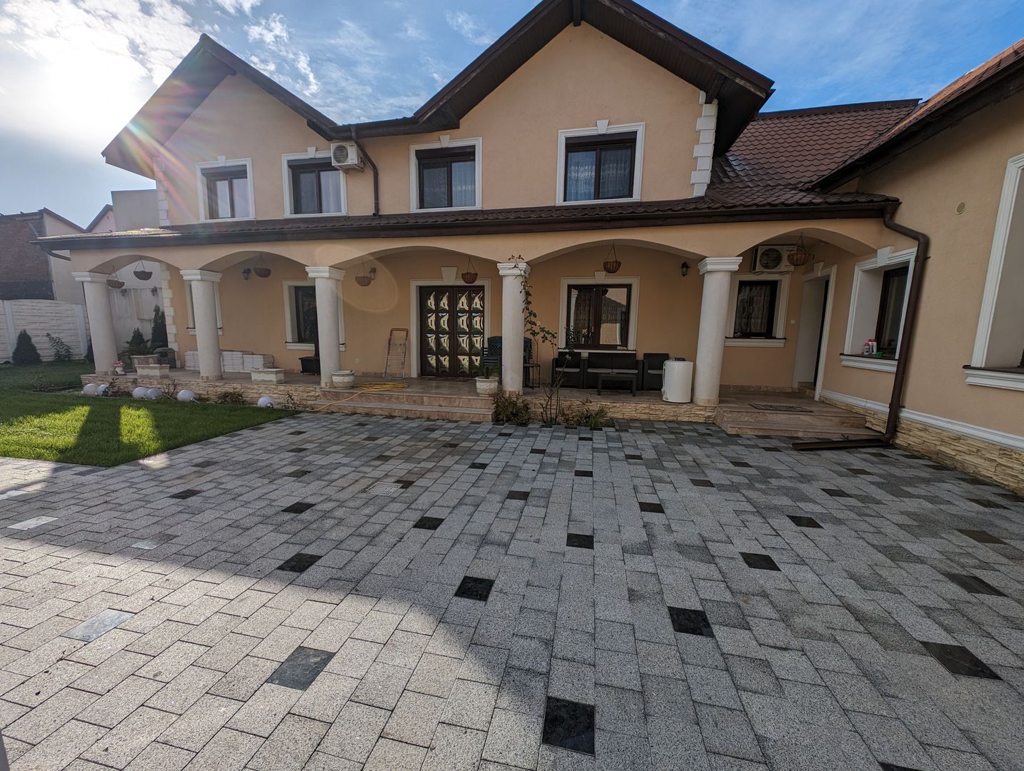 Casă in zona Iosefin - Poză 2