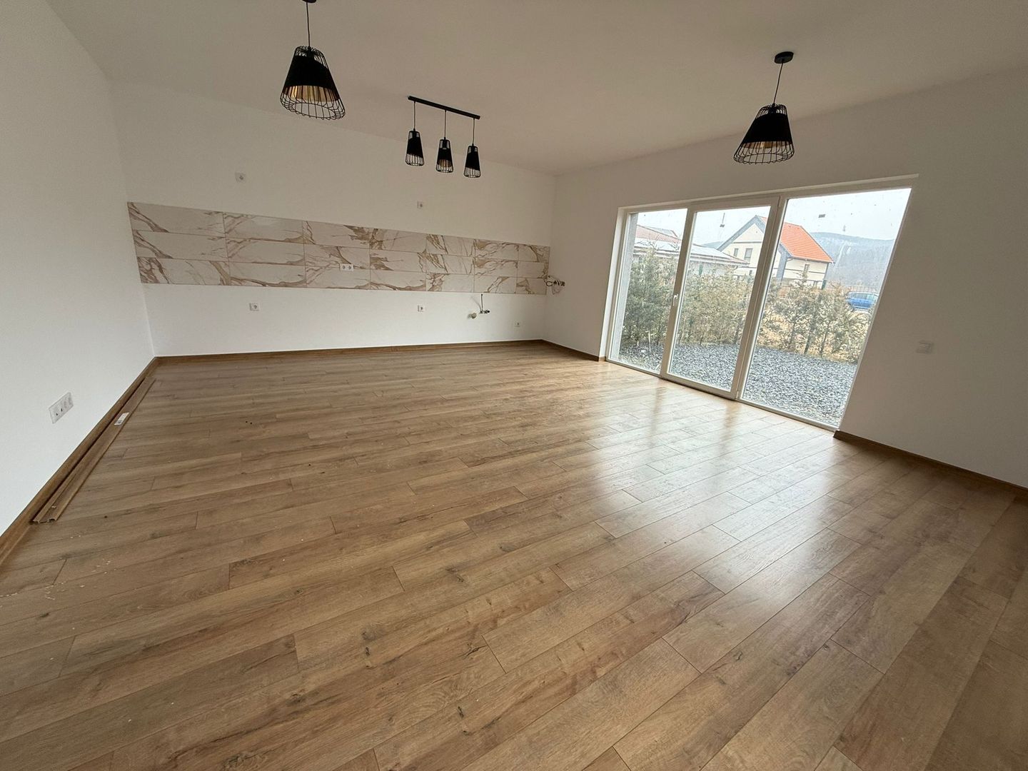 Casa Noua pe Parter - LA CHEIE  - Sibiu, Talmaciu - Poză 1