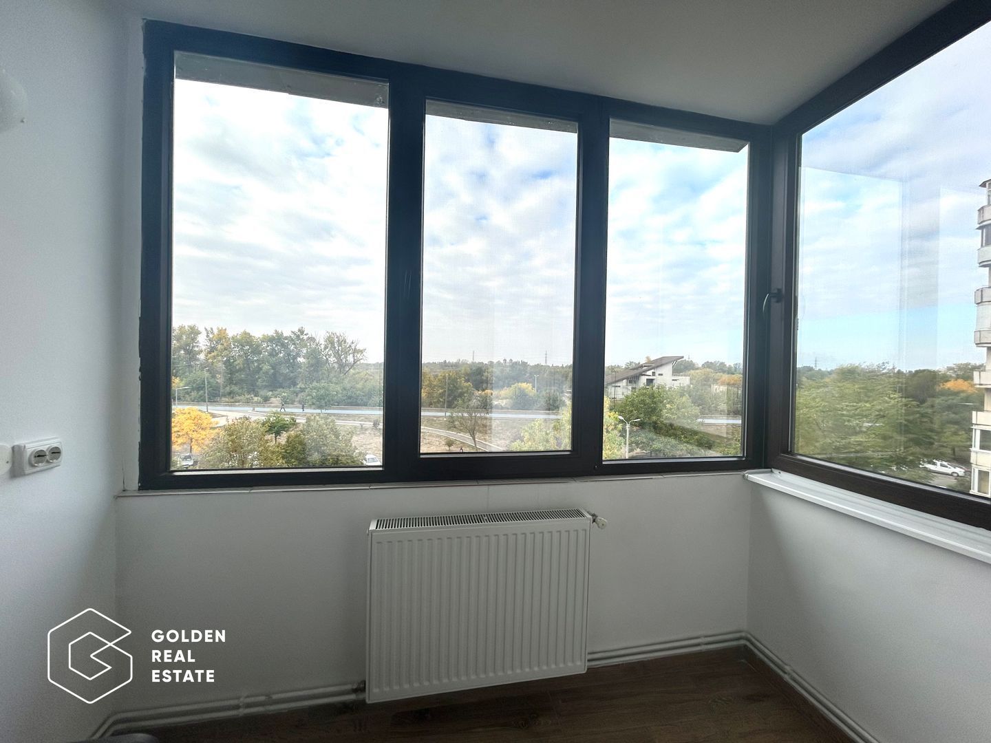 Apartament cu 2 camere spatios, cu vedere spre Malul Mureșului - Poză 11