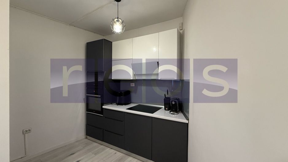 VANZARE VILA 6 CAMERE | EROII REVOLUTIEI | CURTE | 2 LOCURI DE PARCARE - Poză 10