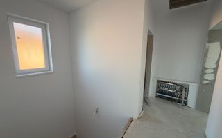 COMISION 0%. Duplex despartit prin garaj finisat la cheie in Dumbravita - Poză 7