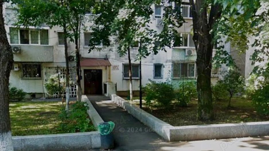 Apartament 2 camere. Bld. Brancoveanu, Zona Huedin. Loc parcare. - Poză 9