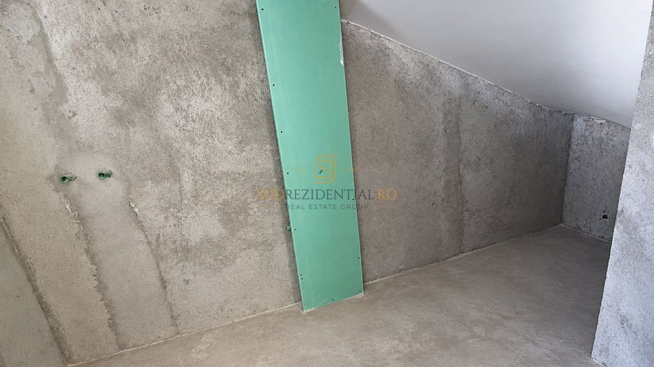 Vila individuala / 4 Camere / 2 Bai / 320 mp teren / Zona linistita - Poză 6