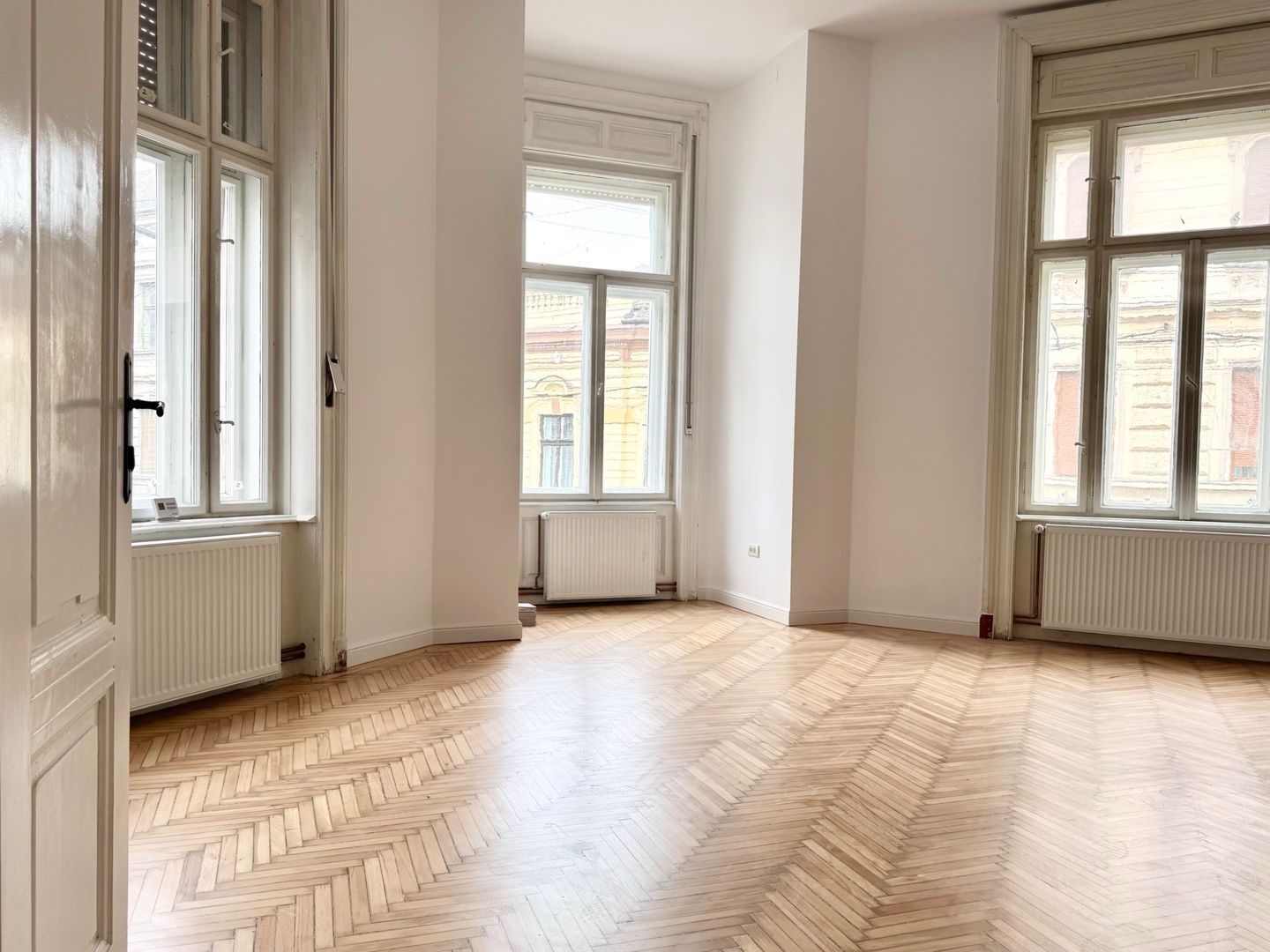 Apartament 3 camere modern, nemobilat, locuință/birou - Poză 5