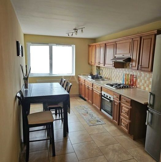 Apartament cu 3 Camere, Mansardă în Florești - Zona Eroilor - Poză 3