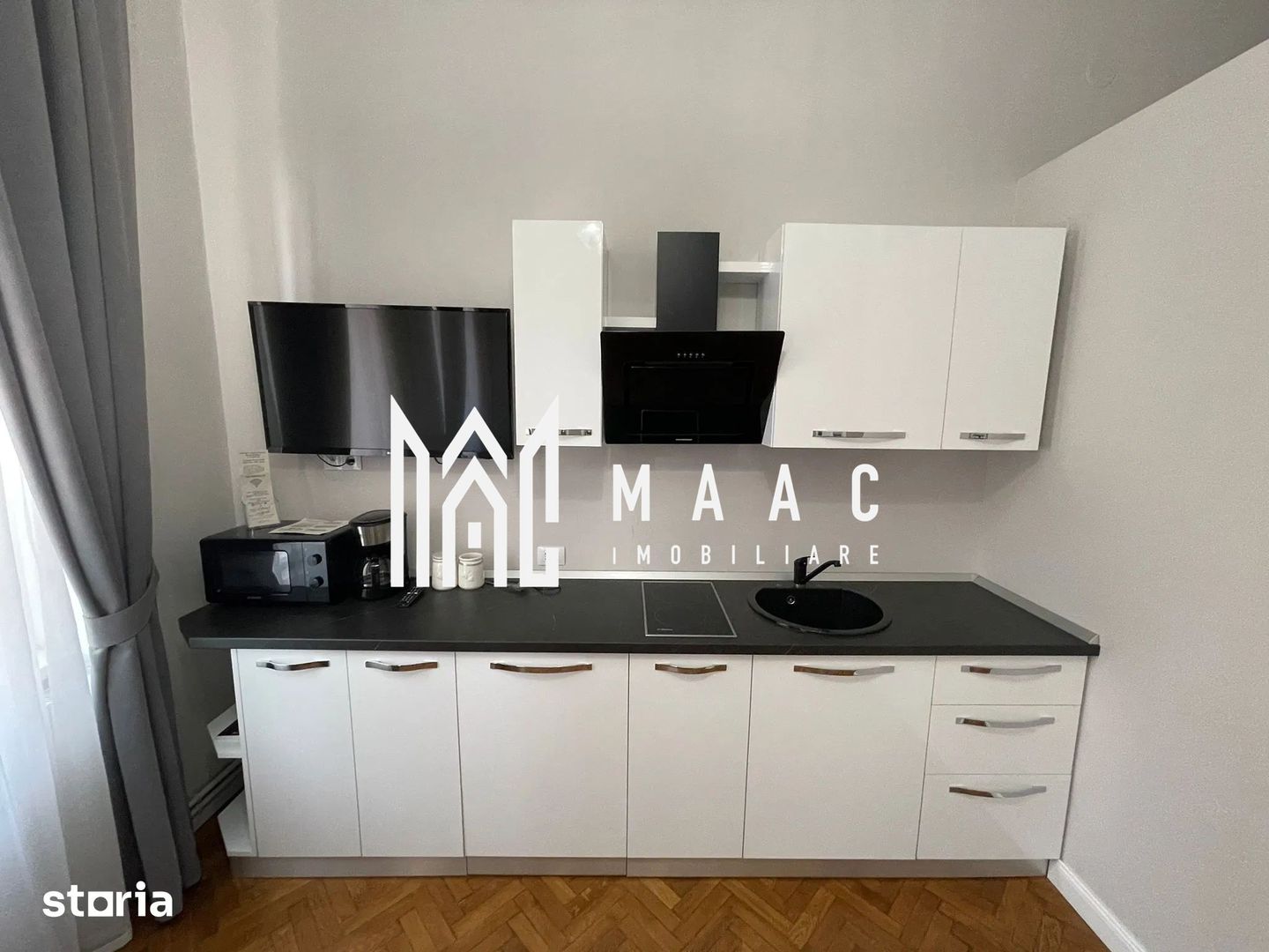 Casă de vânzare Sibiu | Central | 236 mp | 6 băi - Poză 9