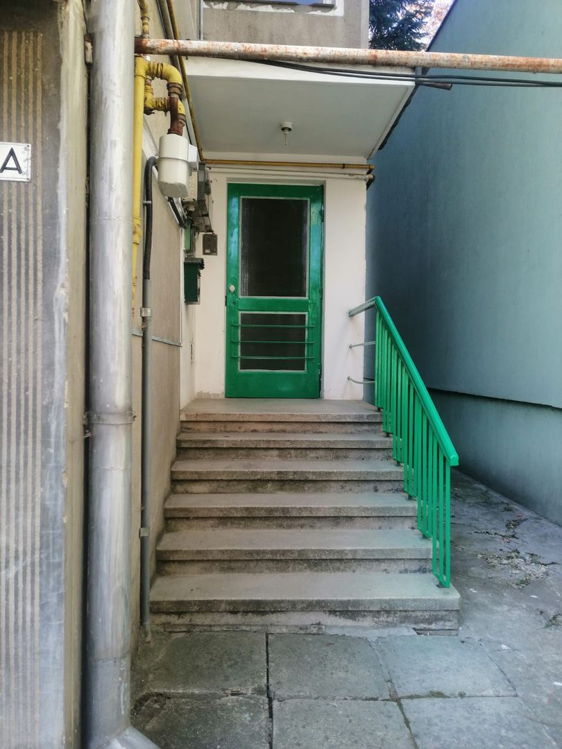 Zona centrala, apartament 3 camere in casa - Poză 20