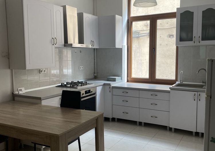 Apartament de vanzare - Poză 4