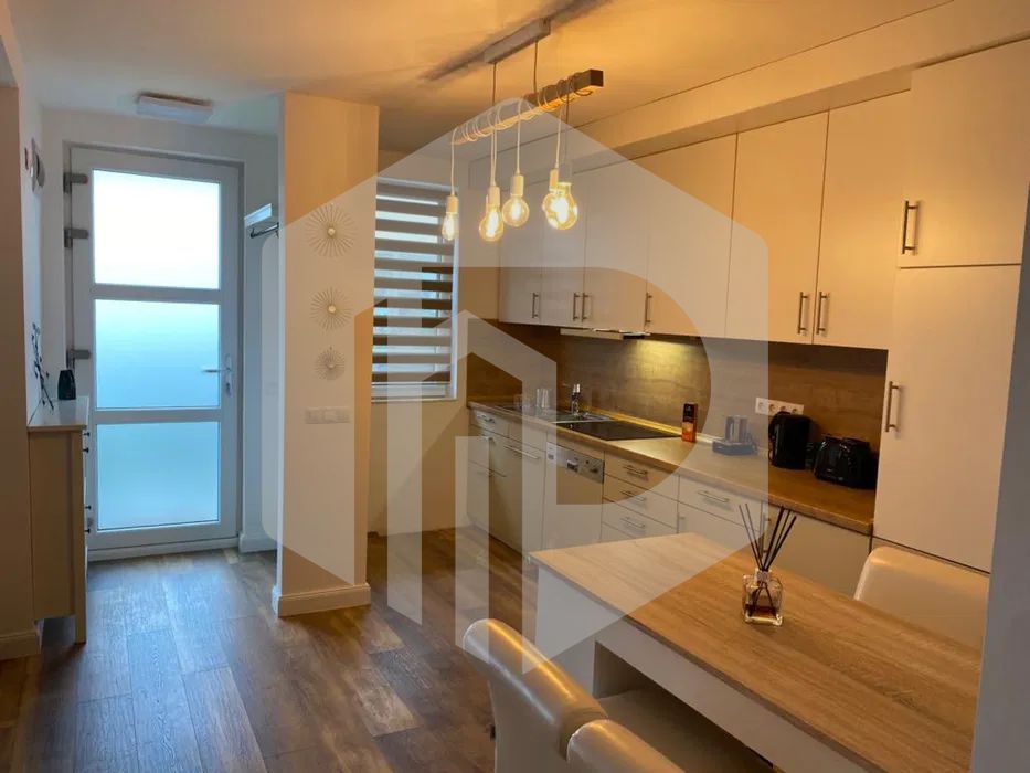 De inchiriat Casa | 4Camere 3Bai | Terasa | Mobilata / Utilata - Poză 2