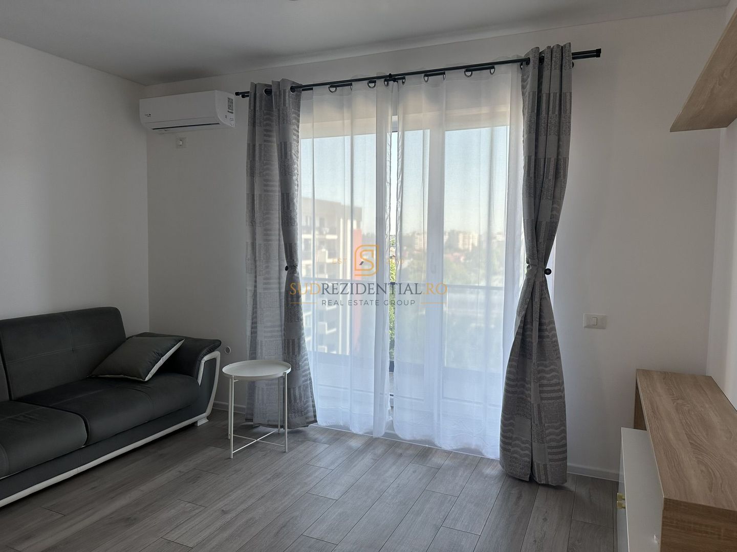 Apartament 2 camere de inchiriat, mobilat si utilat, metrou Ap.Patriei - Poză 1