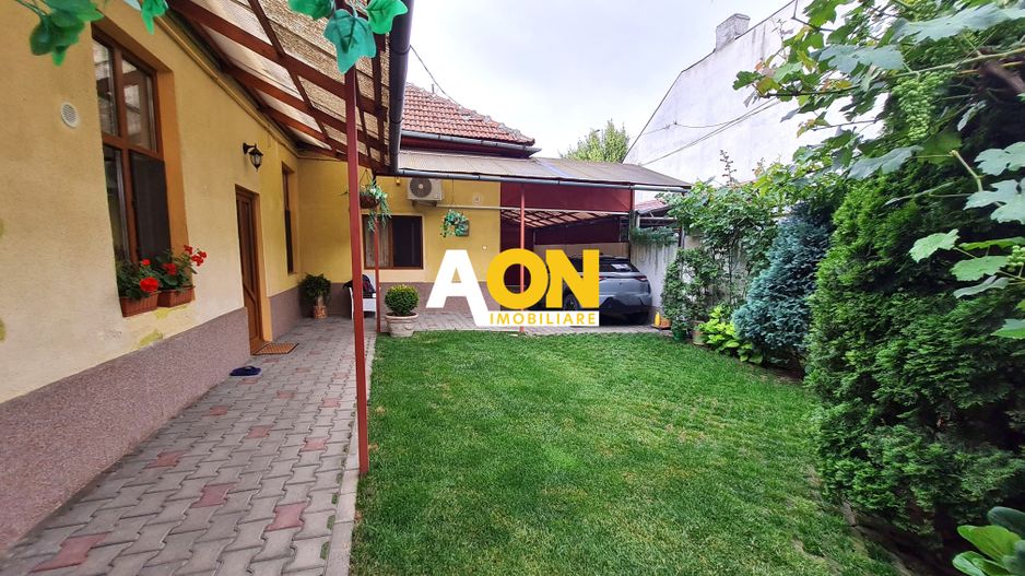 Casa 6 Camere, 160 mp, Teren 410 mp, Zona Centru - Poză 15